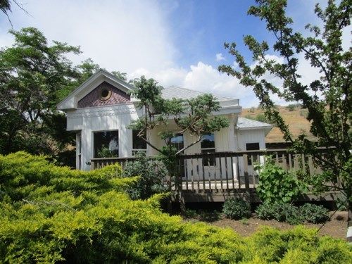 16783 Cottonwood Canyon Rd, Yakima, WA 98908