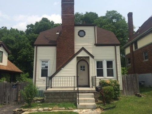 1212 Fairbanks Ave, Cincinnati, OH 45205