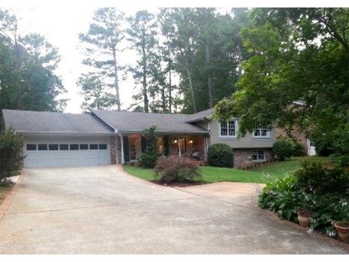 1190 Land O Lakes Drive, Roswell, GA 30075