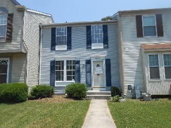 8233 Appalachian Dr, Pasadena, MD 21122