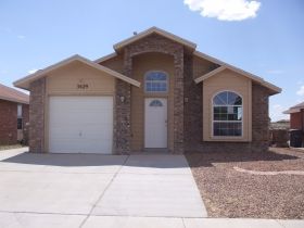 3629 Tierra Zafiro Dr, El Paso, TX 79938