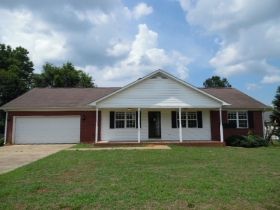 187 Camryn Circle, Anniston, AL 36207