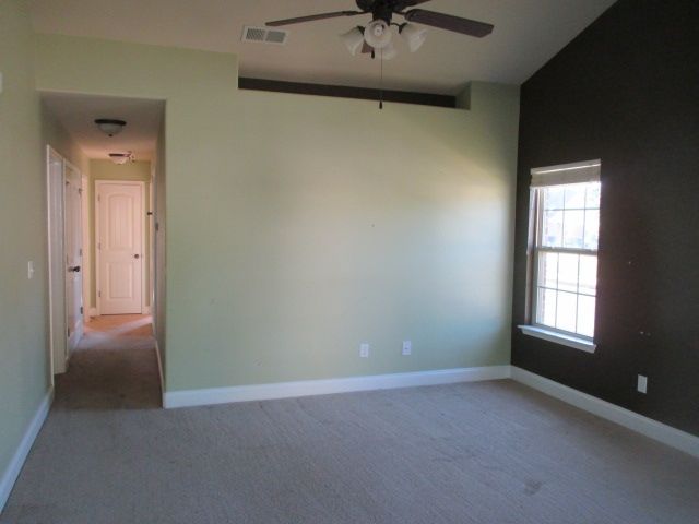 2091 Edgewood Dr, Moody, AL 35004