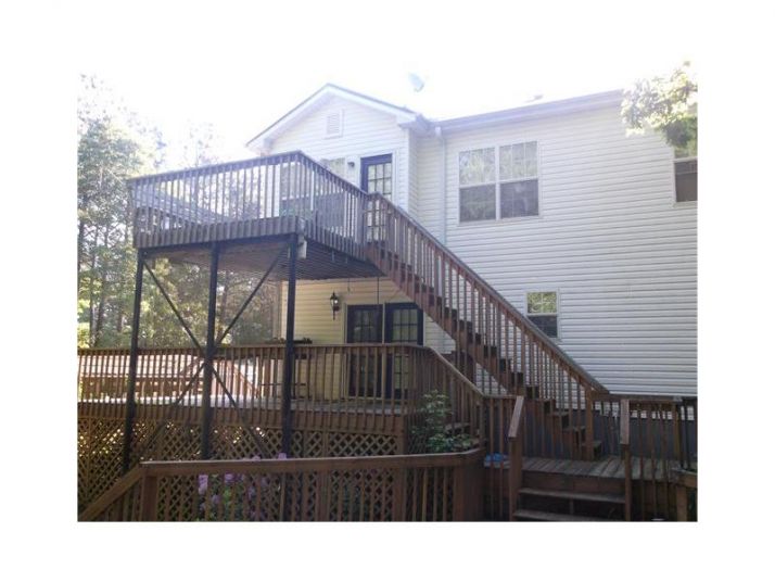 1114 Summer Chase Drive, Auburn, GA 30011