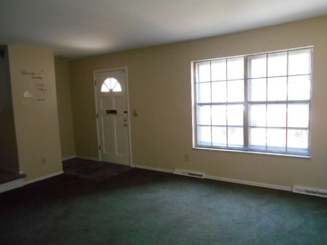 2689 Westwood Northern Blvd, Cincinnati, OH 45211