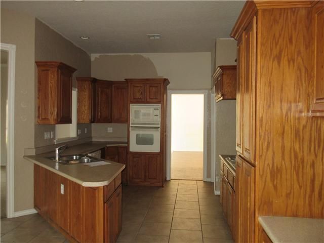 16008 Brenner Pass, Edmond, OK 73013