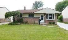 30577 Bluehill St Roseville, MI 48066