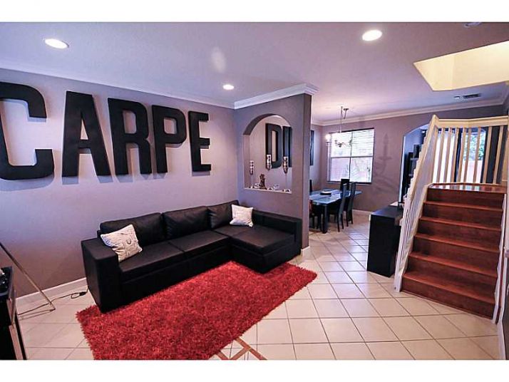 16915 SW 34 ST, Hollywood, FL 33027