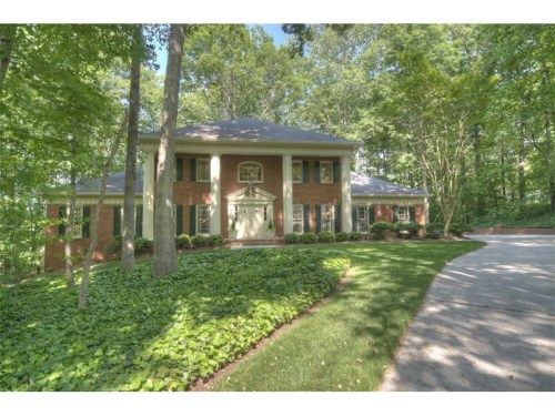 125 Classic Cove, Atlanta, GA 30350