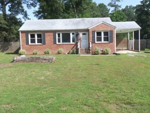 225 Southwood Dr, Petersburg, VA 23805