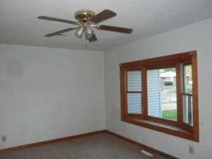 3243 12th St, East Moline, IL 61244