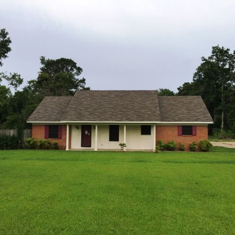 369 Ellis Rd, Columbus, MS 39702