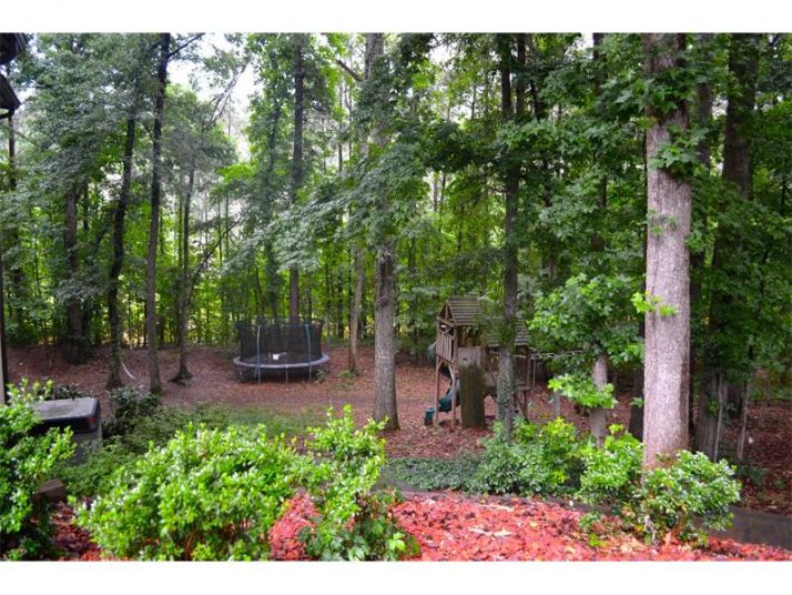 3 Avon Court Se, Cartersville, GA 30120