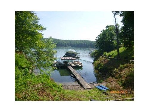 7544 Island Mill Road Se, Acworth, GA 30102