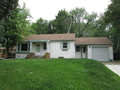 1202 County Road B E, Saint Paul, MN 55109