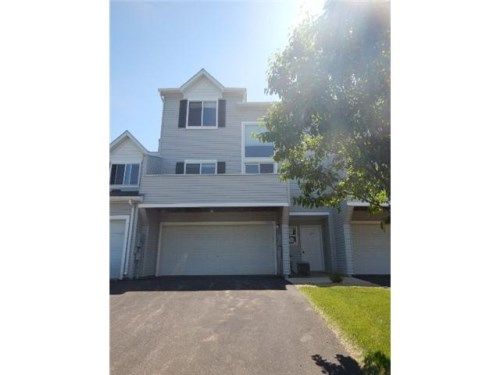 6804 Meadow Grass Ln S, Cottage Grove, MN 55016
