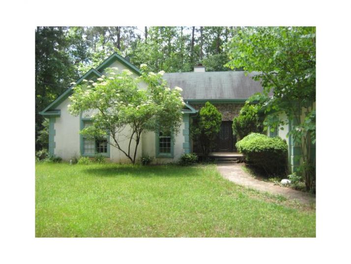 237 Nacoochee Drive, Woodstock, GA 30188