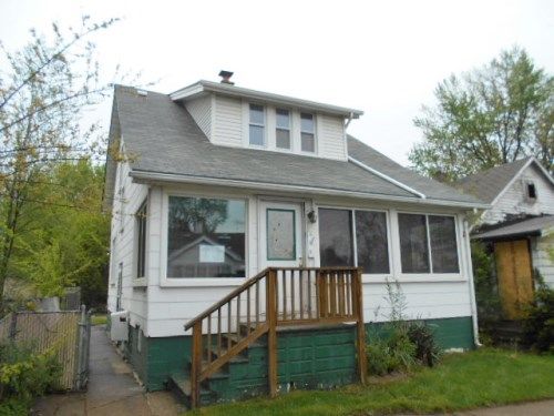54 Marie St, Ecorse, MI 48229