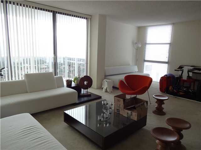 3675 N COUNTRY CLUB DR # 2502, Miami, FL 33180