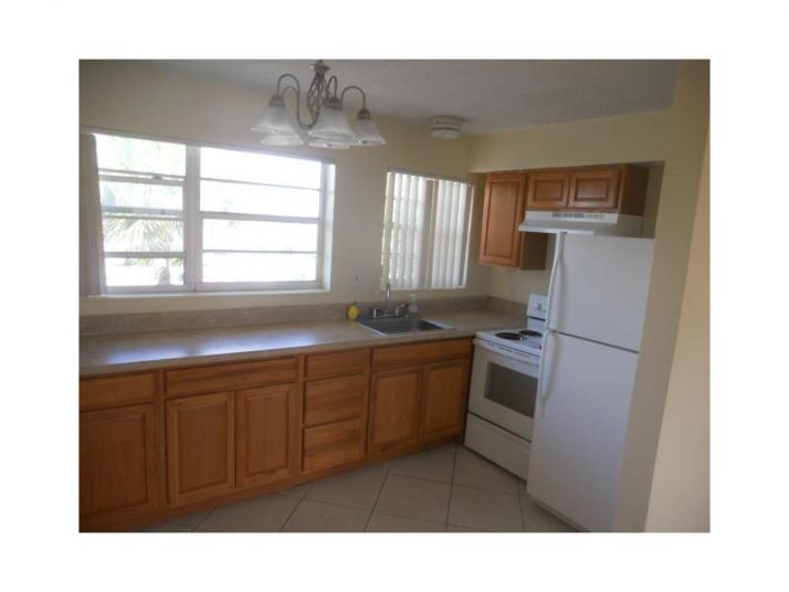 3233 NE 10 ST # 311, Pompano Beach, FL 33062