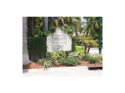2871 185 ST # 205, Miami, FL 33180