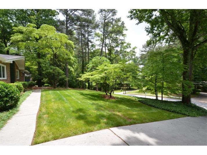1378 Valley View Road, Atlanta, GA 30338