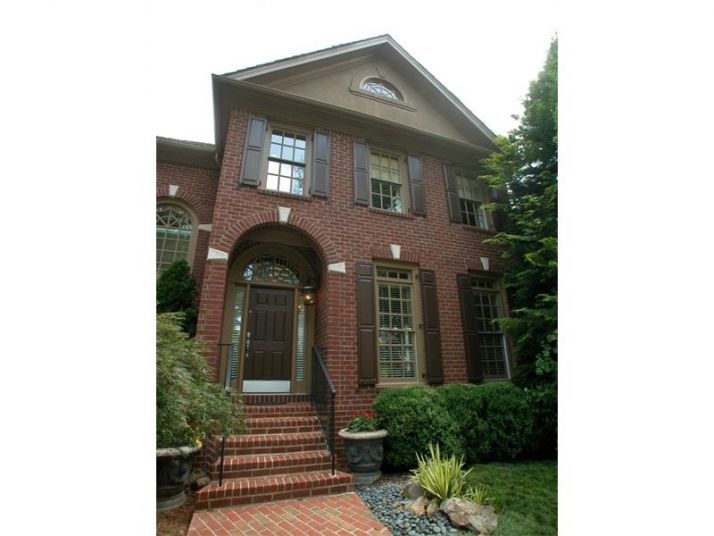 708 Longleaf Drive Ne, Atlanta, GA 30342