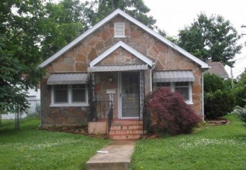 360 Oak St, Lebanon, MO 65536