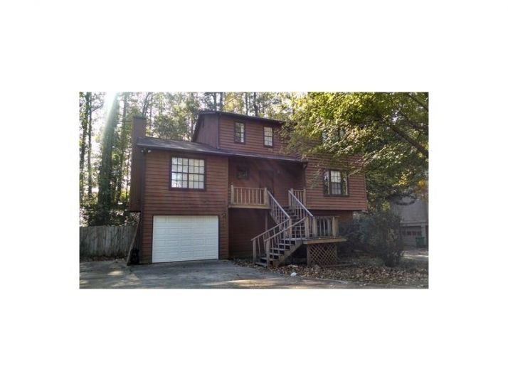 4333 Woodcrest Court, Stone Mountain, GA 30083