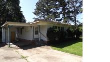 140 Juanita St Columbus, MS 39702