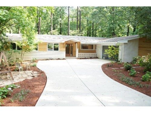 1496 Rainier Falls Drive Ne, Atlanta, GA 30329