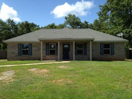 6672 Woodside Dr N, Theodore, AL 36582