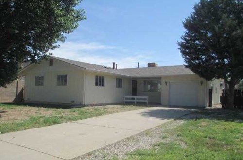 2580 Ridgewood Ln, Pueblo, CO 81005
