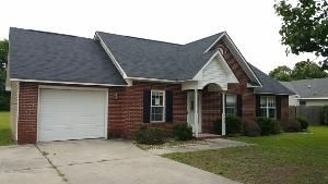268 Northwoods Dr, Raeford, NC 28376