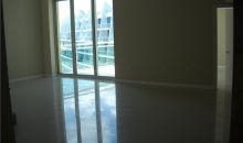 3000 NE 188 ST # PH02 Miami, FL 33180