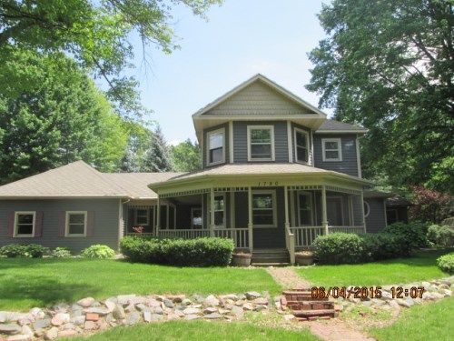 1780 Glenvale Ct SW, Wyoming, MI 49519