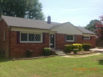 702 Walker Street, Reidsville, NC 27320