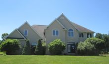 925 Creek View Drive Aurora, OH 44202