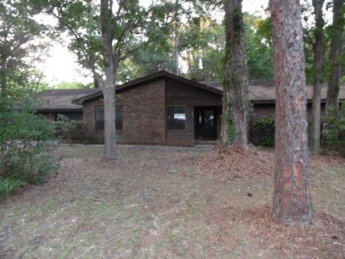 291 Prado St, Apalachicola, FL 32320