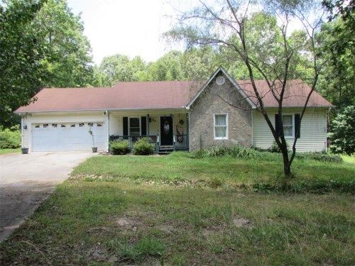 19 Deer Run Lane, White, GA 30184