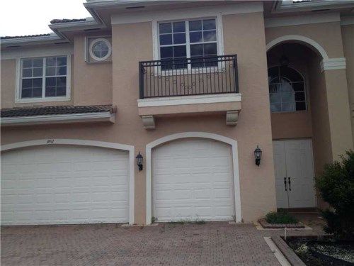 4911 SW 173RD AV, Hollywood, FL 33029