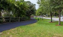 20301 NE 30 AV # 302-5 Miami, FL 33180