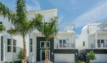 8292 NW 33 TERRACE Miami, FL 33178