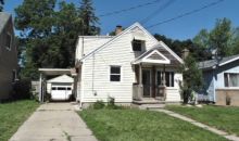 813 Holten St Lansing, MI 48915