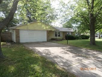 4737 Barrington Dr, Fort Wayne, IN 46806