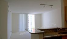 18800 29 AV # 728 Miami, FL 33180