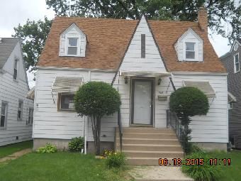 9418 S Albany Ave, Evergreen Park, IL 60805