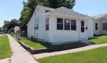 1016 E 10th St Muscatine, IA 52761