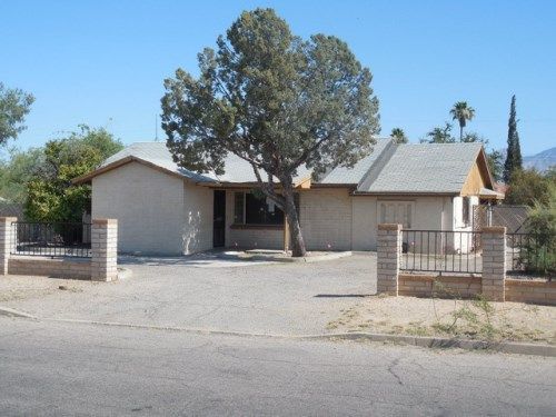 5207 E 21st St, Tucson, AZ 85711