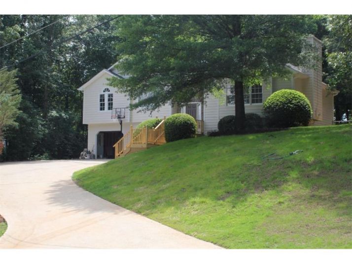 1091 Ashlin Drive, Woodstock, GA 30188